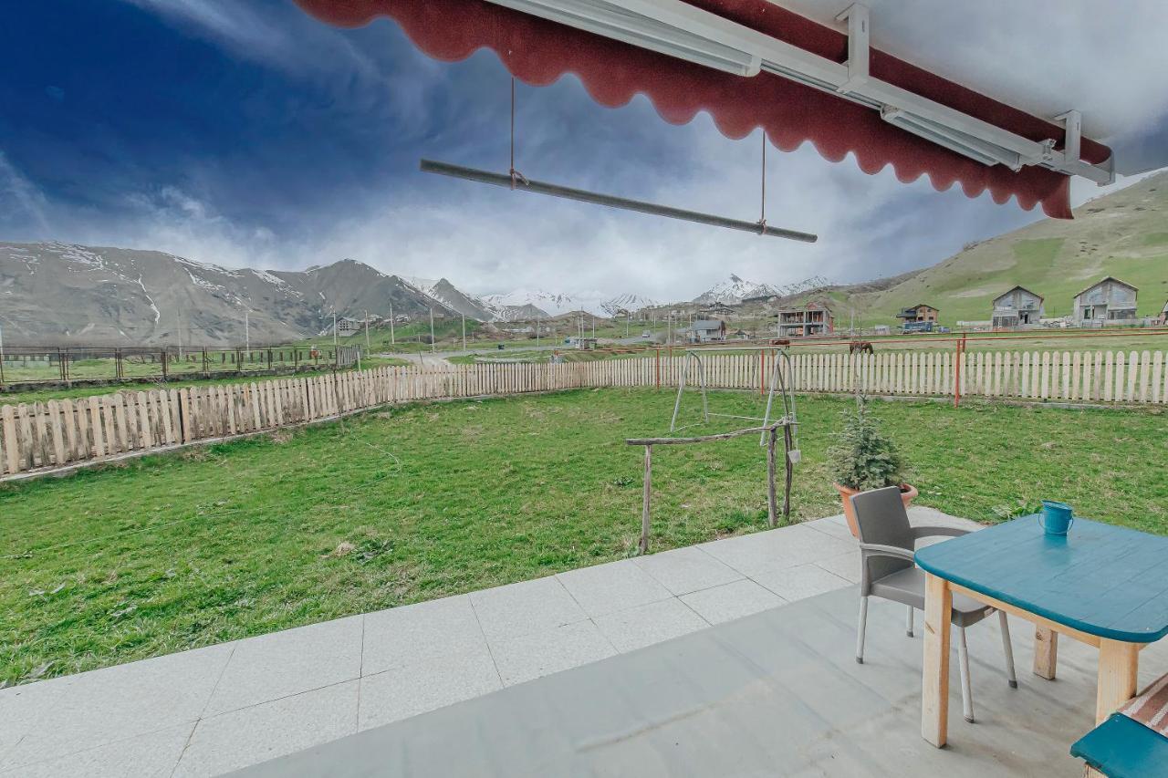 Ski House Bluebird Gudauri Kültér fotó