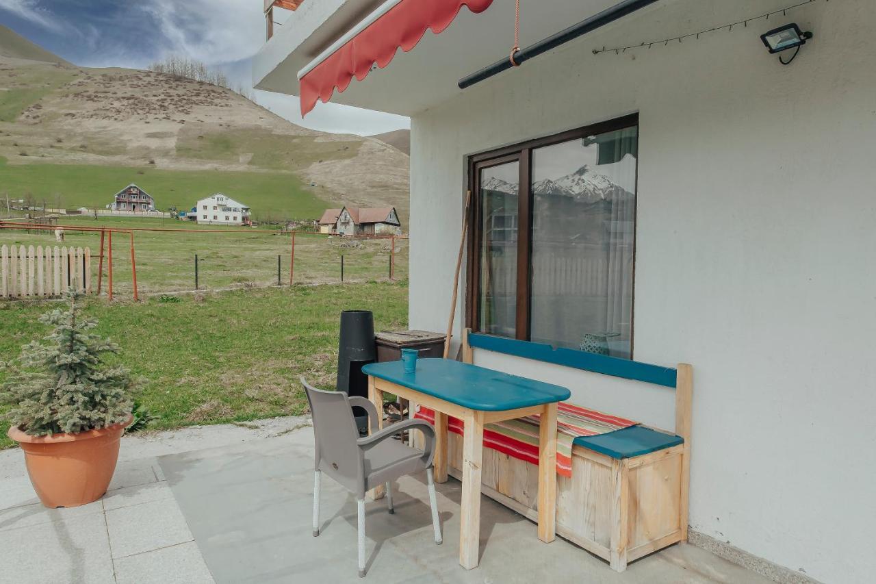 Ski House Bluebird Gudauri Kültér fotó