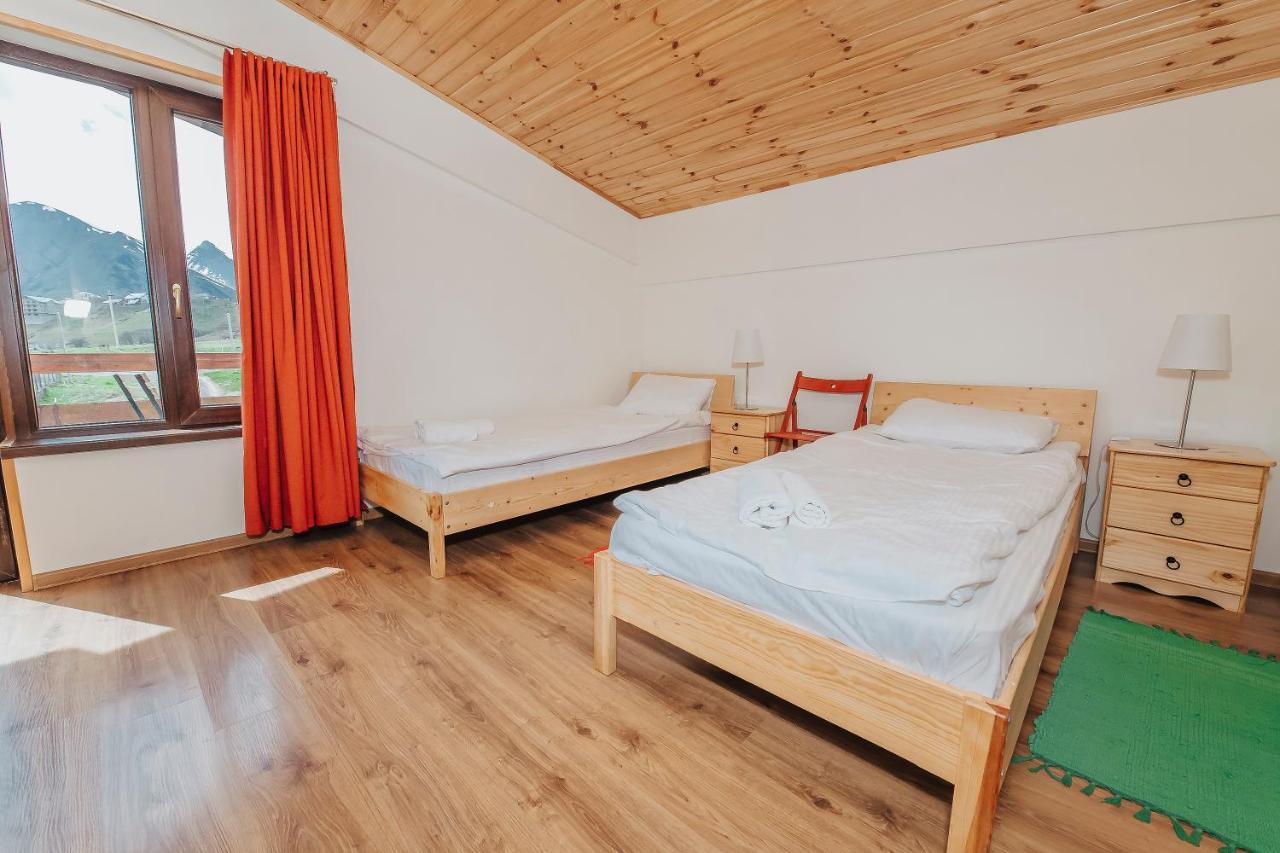 Ski House Bluebird Gudauri Kültér fotó
